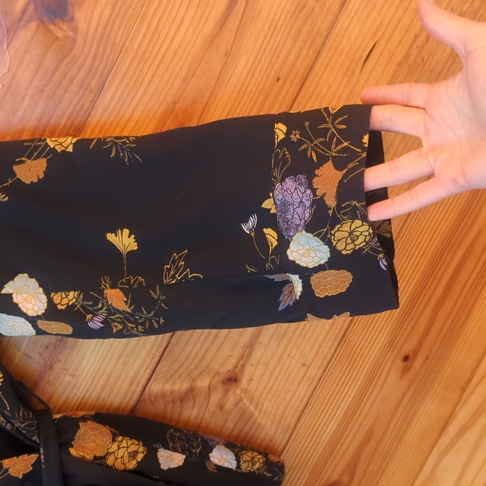 Free People 'Wrap It Up' Long Sleeve Floral Kimono XS - Picture 6 of 11